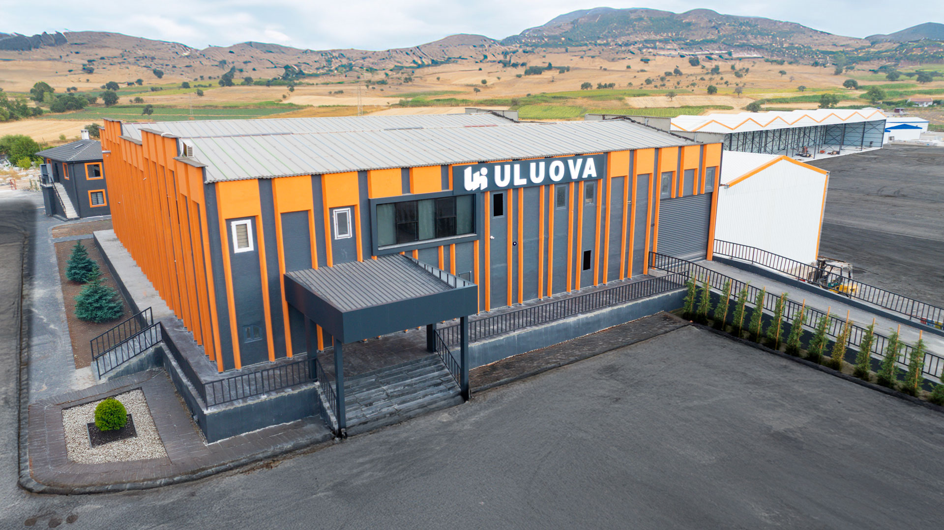Uluova-Bakım-Onarım-Tesisi-slider-002